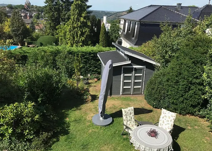 Burgblick Нидегген