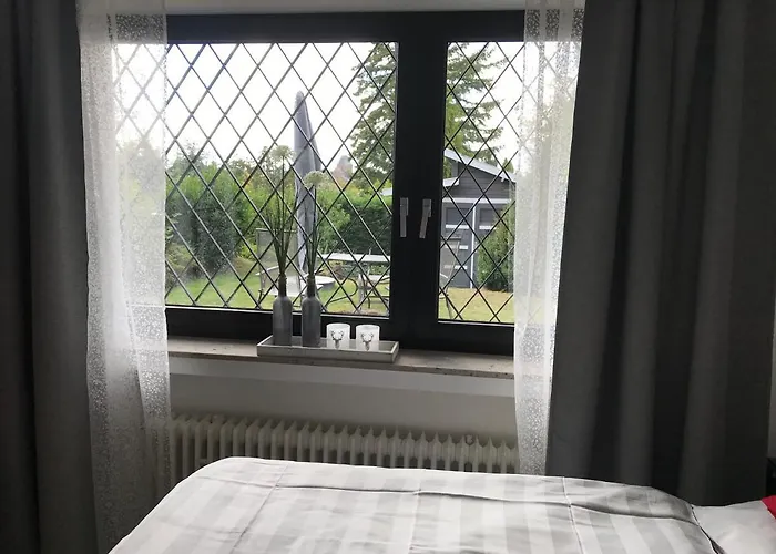 Burgblick Нидегген